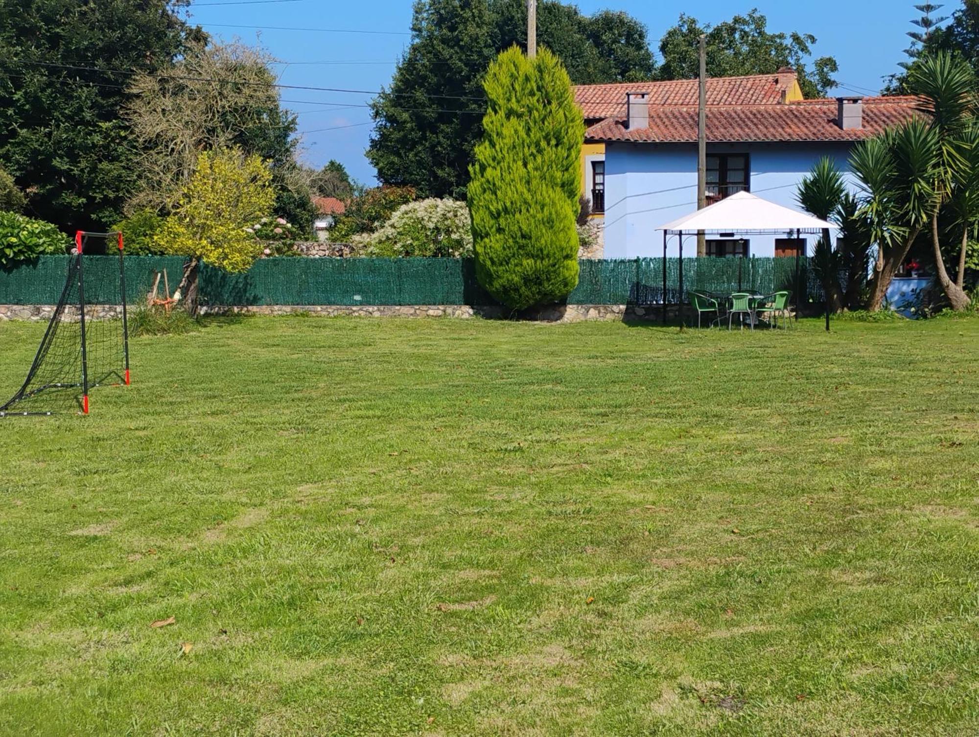 Casa Rural Casa Azul Villahormes Eksteriør bilde